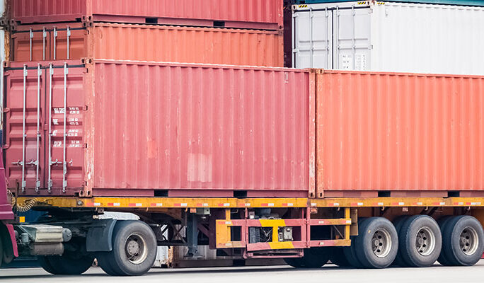 Drayage Truck and Port